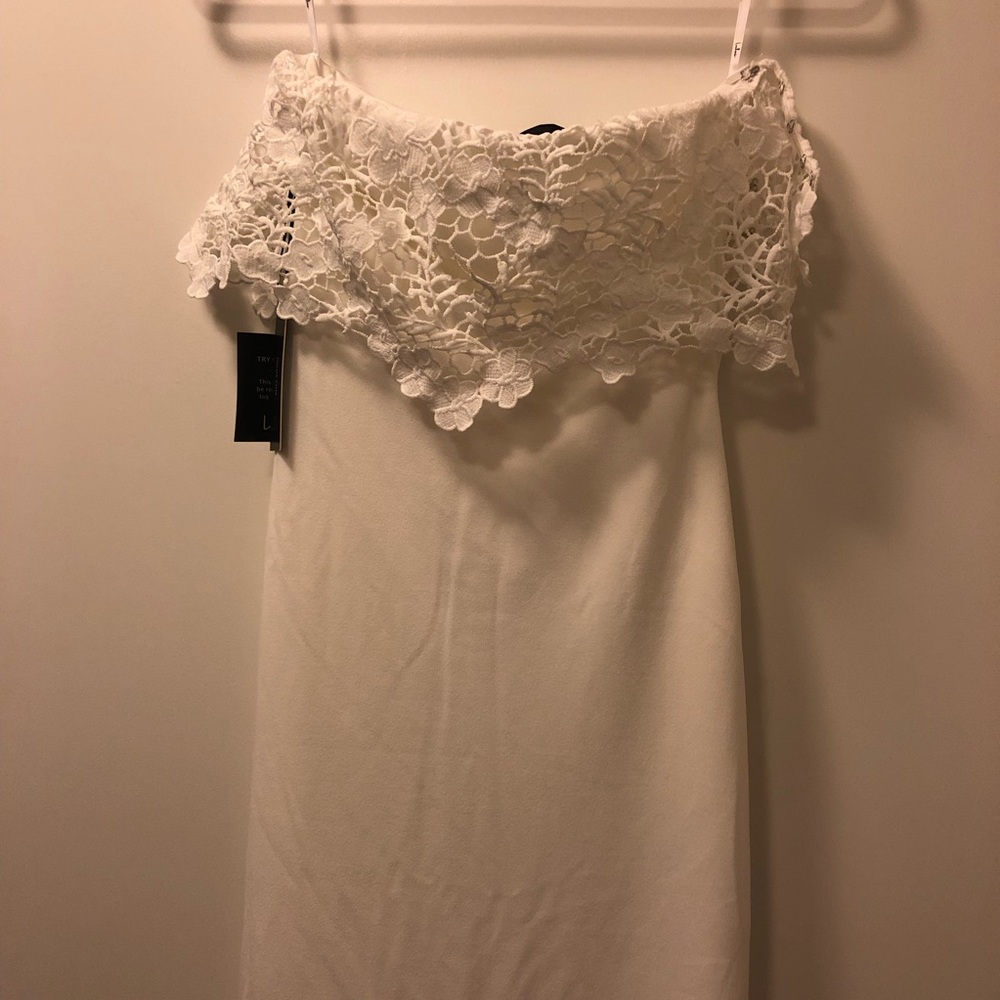 NEW- Beautiful wedding/party dress
